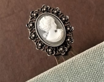 Victorian Lady Cameo Bookmark, Antiqued Bronze Metal Clip, Shabby Chic Gift