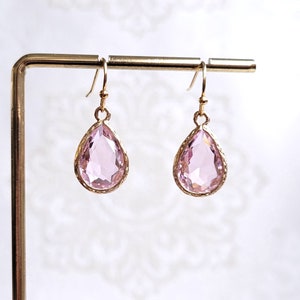 Pink drop earrings Pink crystal earrings Bridal earrings Crystals and gold earrings Wedding earrings Pink and gold earrings Gift for her zdjęcie 5