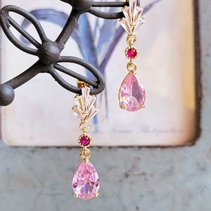 Pink crystal drop earrings Rose pink drop earrings Pink bridal earrings Fuchsia pink Art Deco CZ earrings Gift for her S925 earrings