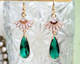 Emerald crystal drop earrings Fan crystal earrings Gift CZ drop earrings Green drop earrings Bridal earrings Art Deco emerald earrings