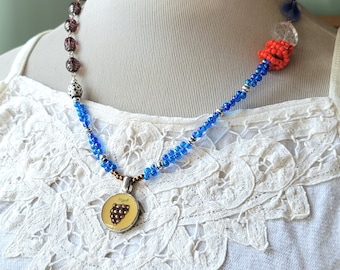 Tsjechische glaskralenketting, diepdruk-druivenhanger, zilveren accenten