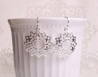 Silver filigree earrings Silver snow flake earrings Silver lace large filigree earrings Gift earrings Bridal earrings Lace drop earrings