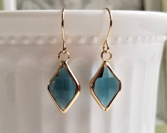 Navy blue earrings Blue Crystal drop earrings Geometric earrings Bridesmaid earrings Bridal crystals earrings Gold earrings Minimalist