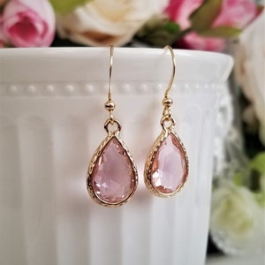 Pink drop earrings Pink crystal earrings Bridal earrings Crystals and gold earrings Wedding earrings Pink and gold earrings Gift for her zdjęcie 7