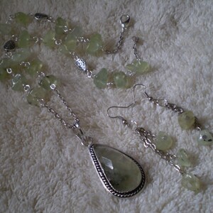 Prehnite Natural Antique Silver Necklace & Earrings Set image 1