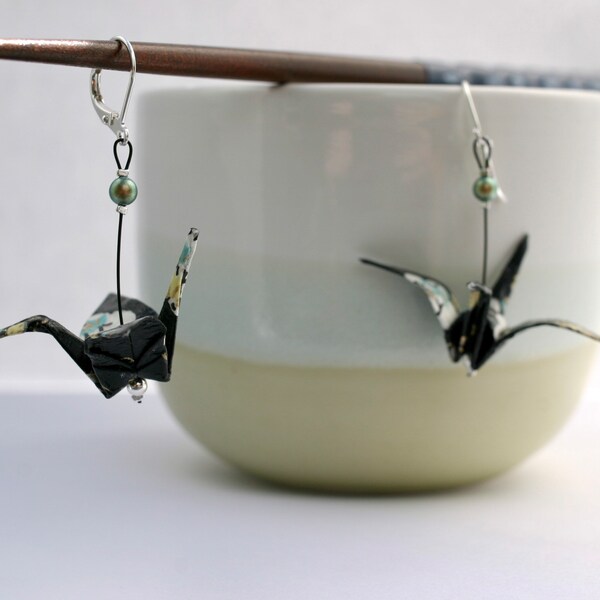 Boucles d’oreilles origami « Black Bird »