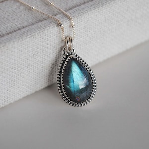 Sterling Silver Labradorite Necklace - Labradorite Jewelry - Labradorite Drop Pendant