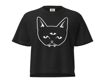 Three Eyed Cat - black boxy tee