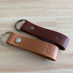 Personalised Keyring 05 / Initial Leather Key Fob / Personalised Leather Keyring image 2