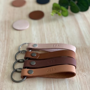 Personalised Leather Keyring 01 / Personalised Keyring/ Leather Keyring/ 3rd Anniversary gift