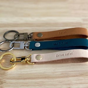 Personalised Leather Keychain 05 / Italian Quality Leather/ Custom Name Keyring/ Anniversary Gift
