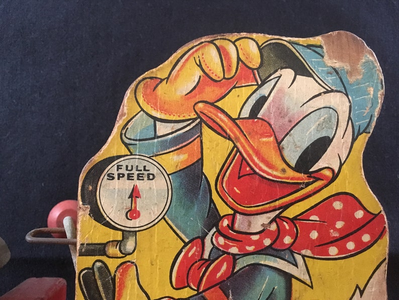 donald duck pull toy