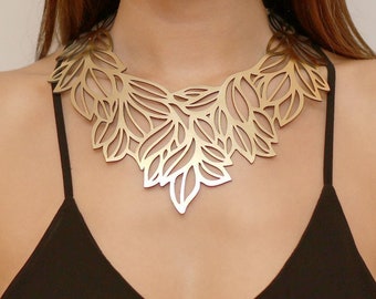 Oscar Statement Halskette - Laser cut Leder - Elegante Braut Halskette - Statement Halskette - Blatt Halskette - Modeschmuck