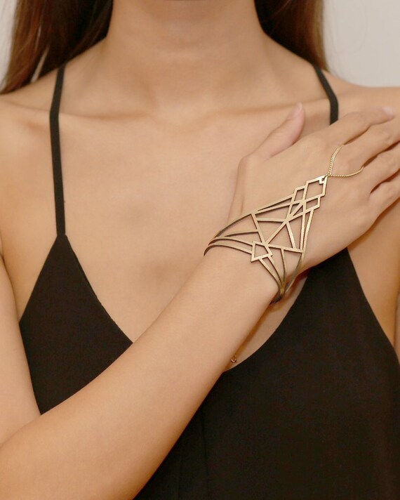 Maya Hand Ring - Fashion Jewellery - Bridal jewellery - Laser Cut Leather - Statement Jewelry - Art Deco bracelet - Geometric hand ring