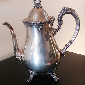 Vintage Reed and Barton El Greco Silver Plate Coffee  Pot