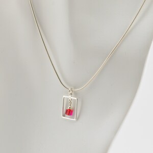 Halsband och örhängen med rubinrött Swarovski-kristallram, Juli Birthstone, sterlingsilverram på 16, 18, 20 eller 24 tums kedja
