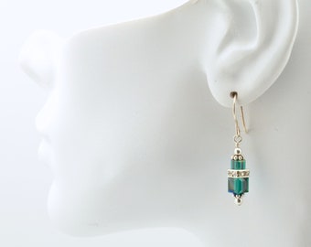 Emerald Green Swarovski Crystal Squaredelle Earrings // May birthstone Earrings // Special occasion earrings // Bridesmaid jewelry