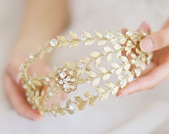 gold wedding crown, crystal bridal crown, gold wedding headpiece with crystals - REINA