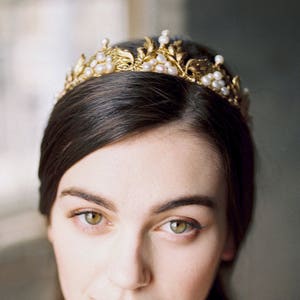 Brautkrone, Goldkrone, Hochzeitskrone, Goldene Hochzeitskrone, Brautkrone, Brautkrone, Hochzeitskrone, Gold tiara - ELEANOR