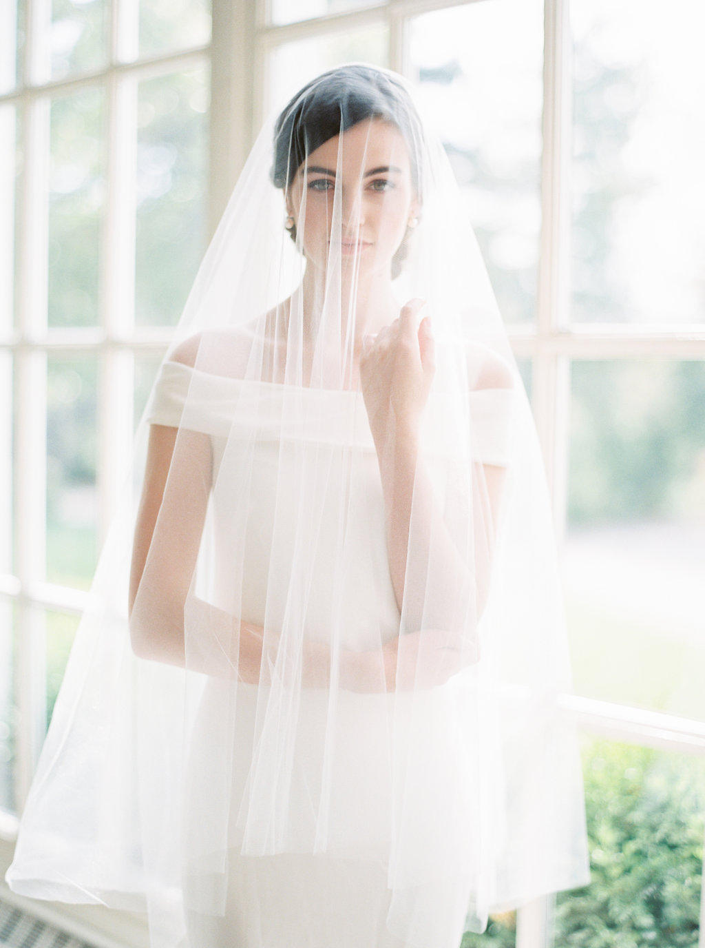 Yalice Womens Bead Edge Bride Wedding Veil 2T Two-Tier Waist Length Bridal Veils Soft Tulle Hair Accessories
