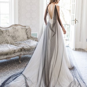 Black Wedding Cape, Bridal Cape for Halloween Wedding | INEZ image 2