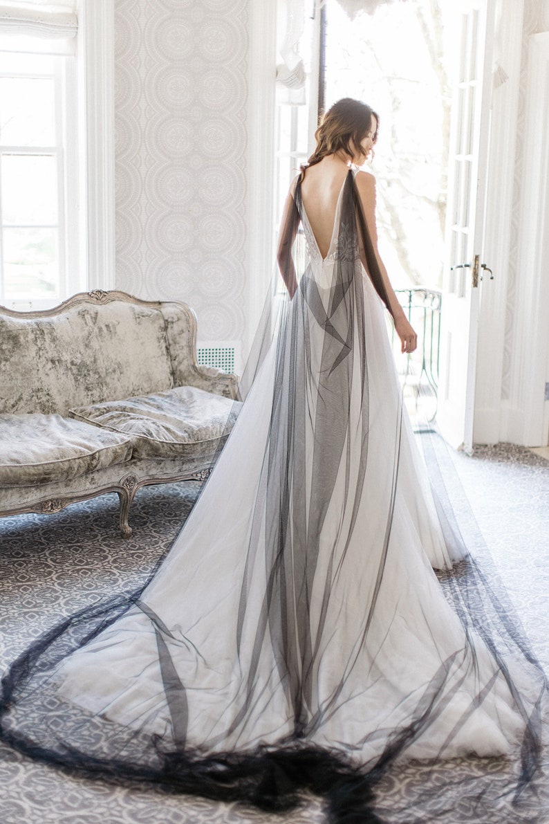 Black Wedding Cape, Bridal Cape for Halloween Wedding | INEZ image 2
