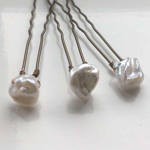 Keshi Pearl Hair Pins main image 1