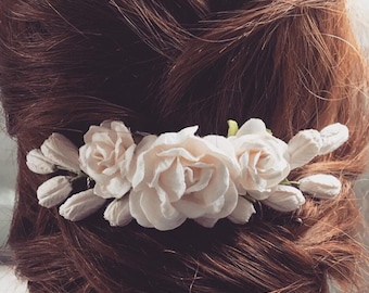 Nidia Hair Comb, Flower Hairpiece, Ivory Headpiece, Boho Bridal Hair