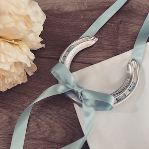 Personalised Wedding Horseshoe | Lucky Horseshoe Gift for Bride & Groom | Handmade Wedding Keepsake