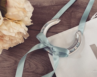 Personalised Wedding Horseshoe | Lucky Horseshoe Gift for Bride & Groom | Handmade Wedding Keepsake