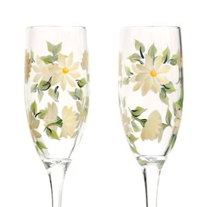 Champagne Flutes - Soft Yellow Daisies (Set of 2) Hand Painted