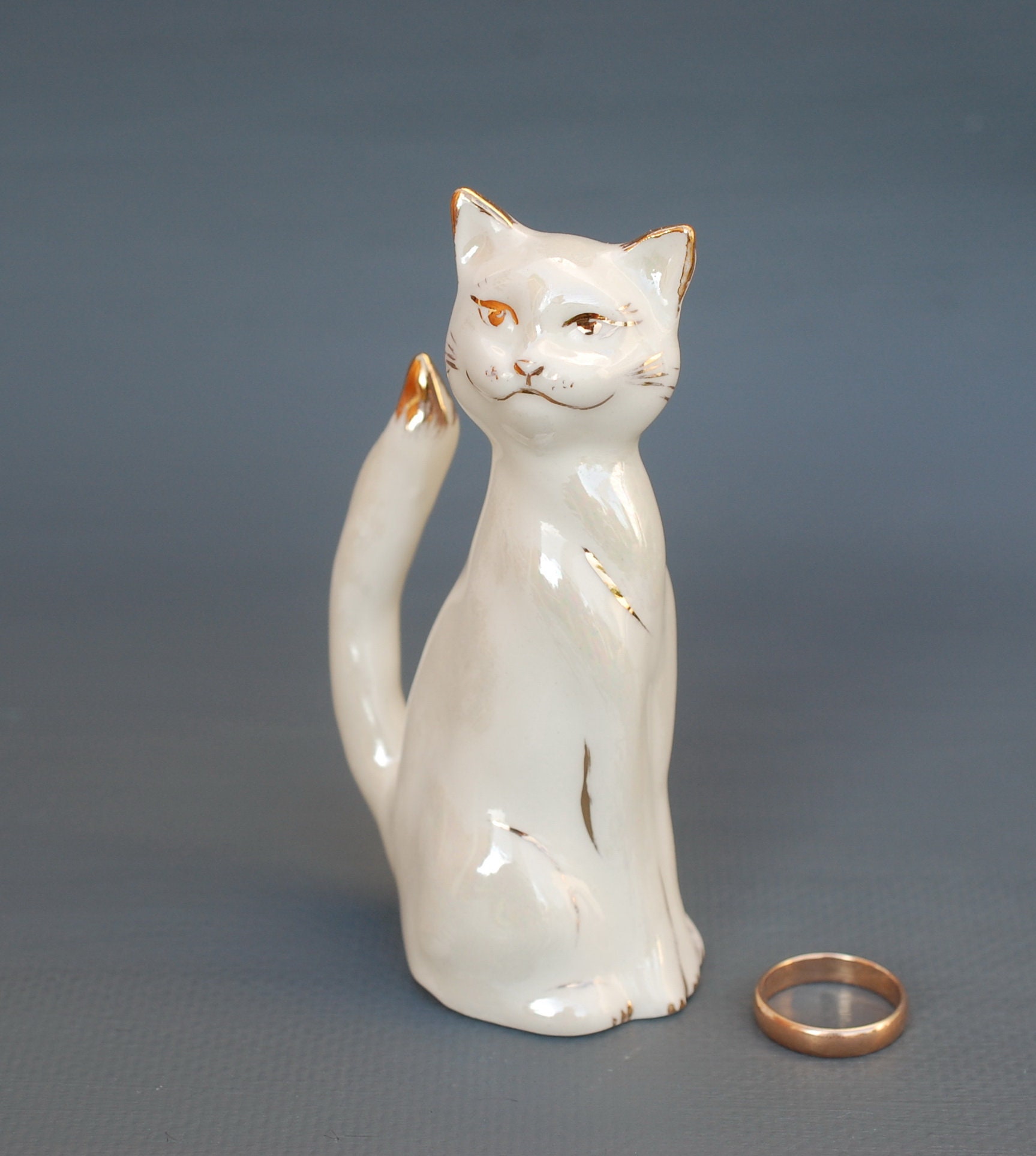 Cat ring holder Ring display stand Cat figurine Jewelry Etsy