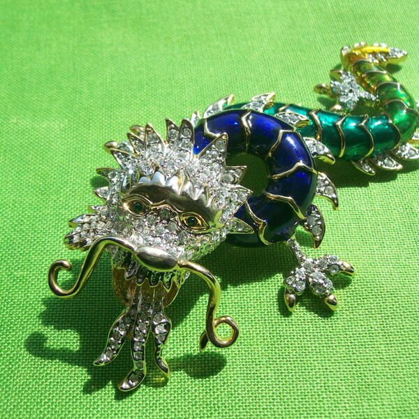 Huge Ornate Dragon Brooch/Pin (Item 255)