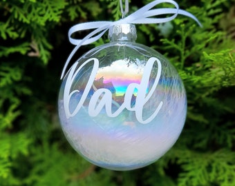Pallina di Natale con piuma commemorativa personalizzata / Decorazione dell'albero / Regalo ricordo / Perdita di papà / Perdita di mamma / Pallina per la perdita del bambino