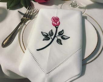 Rosebud Embroidered Linen Napkins – Elegant Floral Table Linens – Rustic Wedding Table Decor – Gift for Her or Hostess - Set of 2