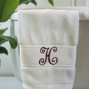 Monogrammed Towel Set – Personalized 3-Piece Luxury Towels | Custom Bath, Hand & Washcloth | Organic Cotton Wedding Gift