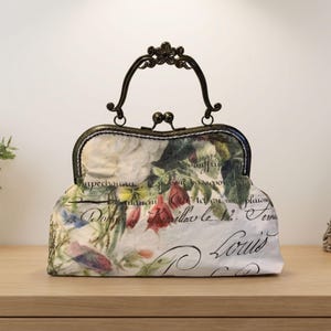 Rosey Canvas Kiss Clasp Bag: Vintage Style Handmade Handbag image 3