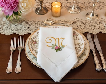 Servilletas de lino bordadas con monograma de rosa (juego de 2) / Decoración del hogar
