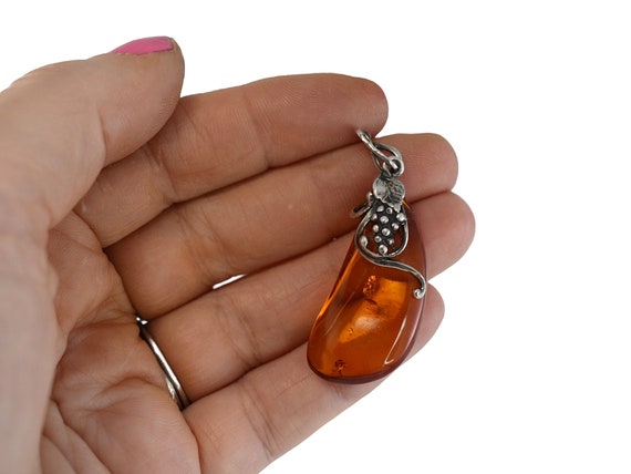 Vintage Sterling Silver Baltic Amber Pendant Wrap… - image 4