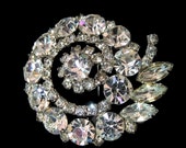 Vintage Rhinestone Swirl Fantail Brooch Hollywood GLAM Like Dripping Diamonds