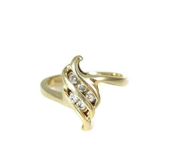 14k Gold Diamond Promise Ring, Vintage 14k Diamon… - image 1