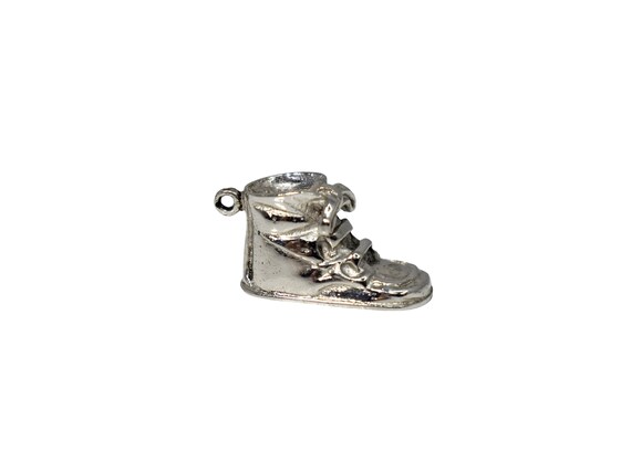 Details about / VINTAGE Sterling BABY SHOE w LACES Charm WELLS for bracelet