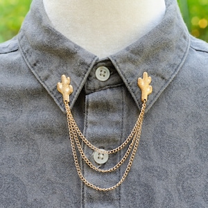 Gold Cactus Collar/Cardigan Clip
