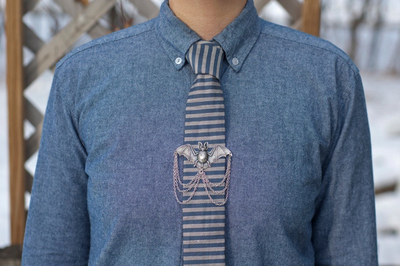 Bat Collar Pin/ Tie Pin  Silver Bronze or Gold image 2