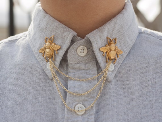 Gold Bee Collar Chain/ Cardigan Clip