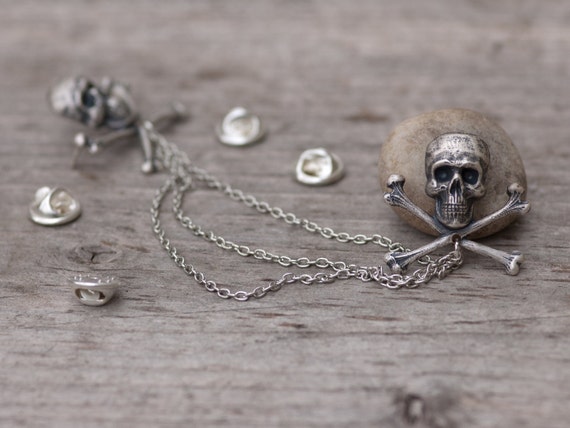 Silver Skull and Crossbones Collar Chain/ Cardigan Clip - Etsy