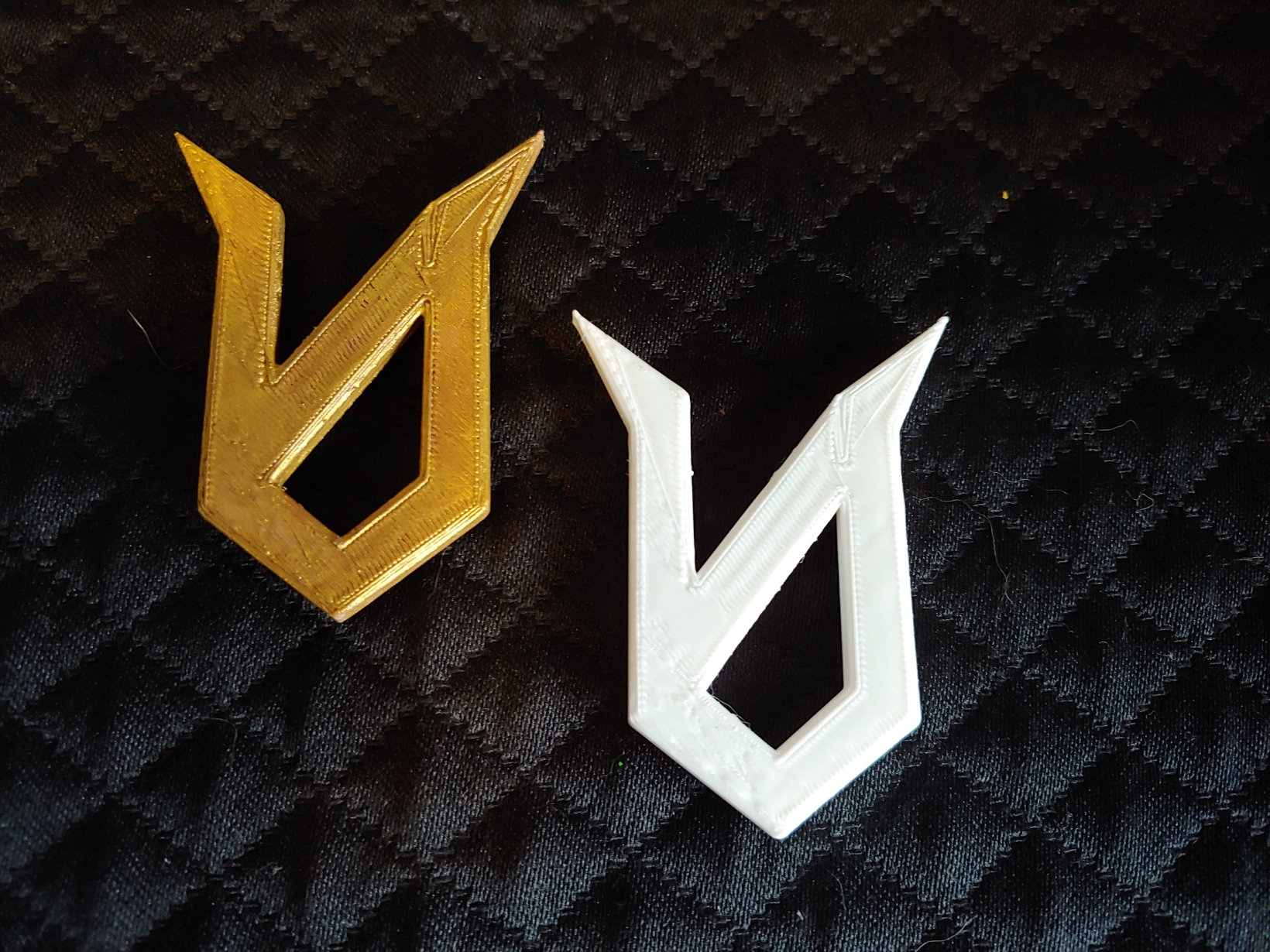 【未開封】アンデッドアンラック 100名抽選品 UNバッジ 13種 アンデッド アンラック ユニオン バッジ、生 3D プリント - Etsy