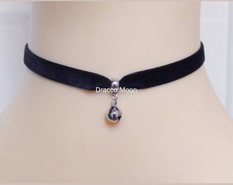 human cat collar with bell