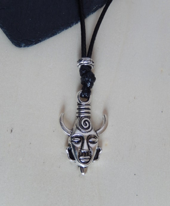 Silver Tribal Mask Amulet Dean Supernatural Black Necklace//Choker UK Gothic