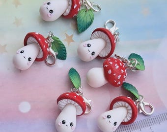 Fliegenpilz Glückspilz Handgemacht Kawaii Charm aus Fimo | Süße Mini Anhänger | Unikat | Taschen- & Schmuck Charm